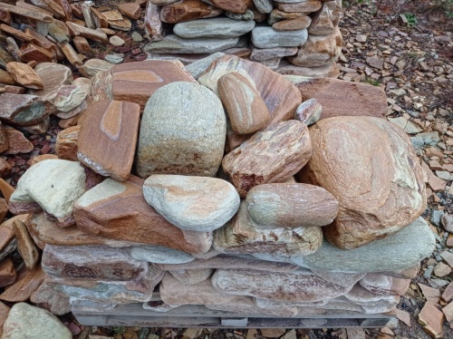 Златолит жёлтый, жёлто-зелёный глыбки и валуны для ланшафтного дизайна купить в Верхотурье