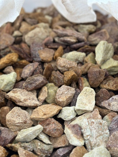 Златолит персиковый декоративная каменная крошка купить в Верхотурье