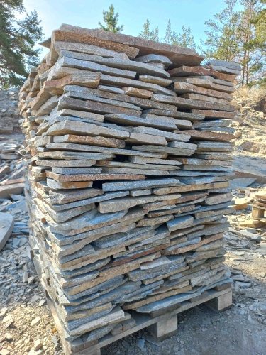 Плитняк златолит серебристый для цоколя, отмостки купить в Верхотурье