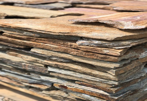 Плитняк кора дерева для цоколя, отмостки купить в Верхотурье