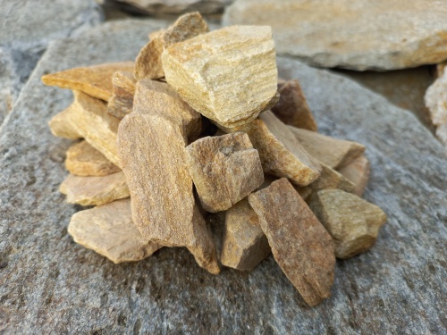 Златолит жёлтый декоративная каменная крошка купить в Верхотурье