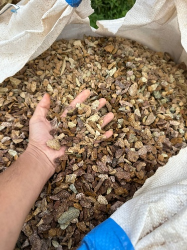 Златолит персиковый декоративная каменная крошка купить в Верхотурье