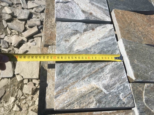 Плитка пилёная златолит Уральский для цоколя, отмостки купить в Верхотурье