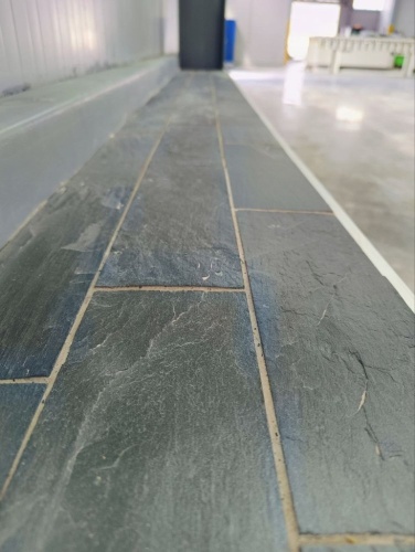 Плитка чёрная из натурального камня фасадная 30 см * 5 см, толщина 7 мм -30 мм купить в Верхотурье